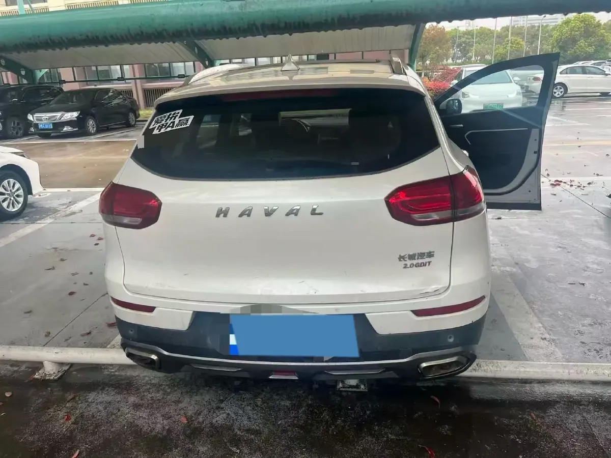2017 Haval H6 2.0T 197HP L4 7DCT,autocango,china used car exporter,china ev exporter,chinese used car exporter,chinese used ev exporter