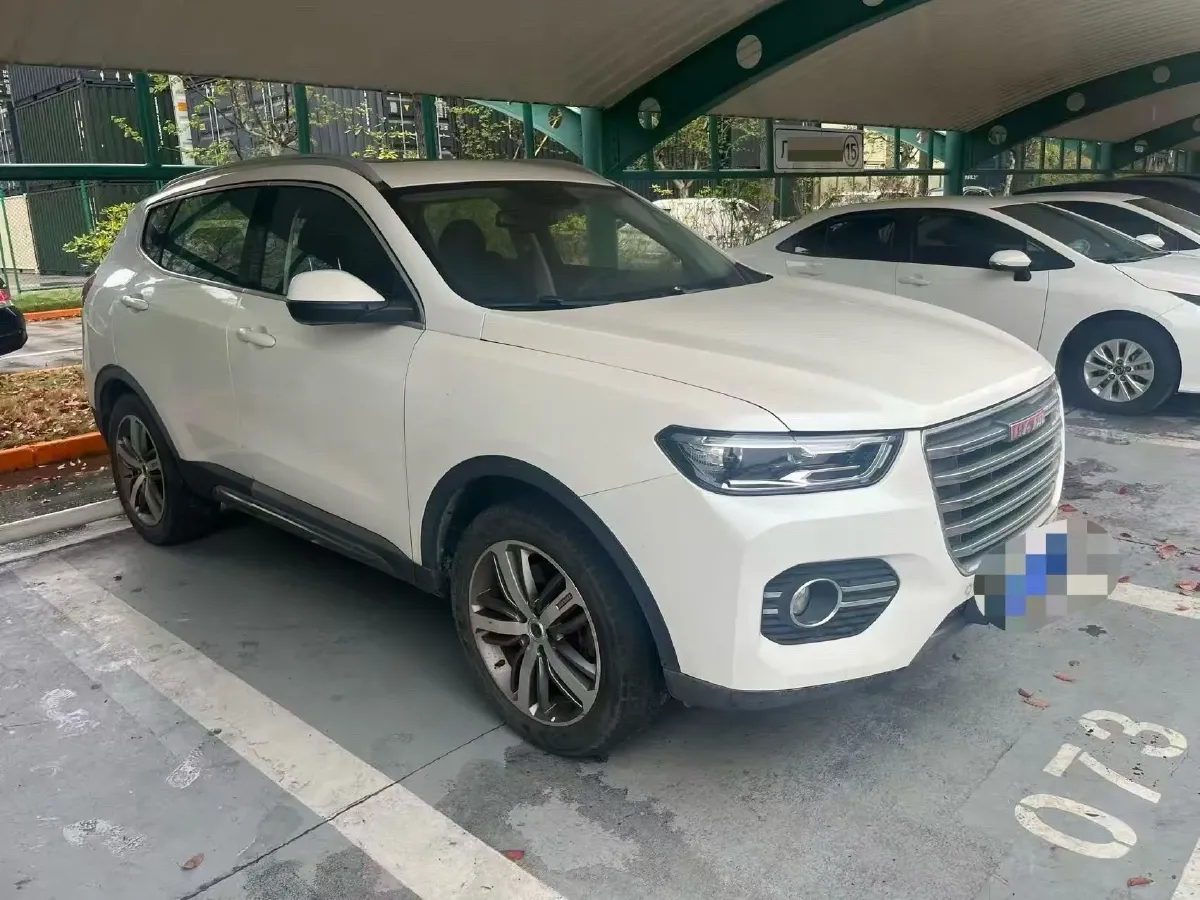 2017 Haval H6 2.0T 197HP L4 7DCT,autocango,china used car exporter,china ev exporter,chinese used car exporter,chinese used ev exporter