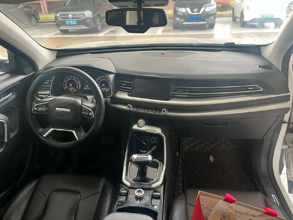 2017 Haval H6 2.0T 197HP L4 7DCT,autocango,china used car exporter,china ev exporter,chinese used car exporter,chinese used ev exporter