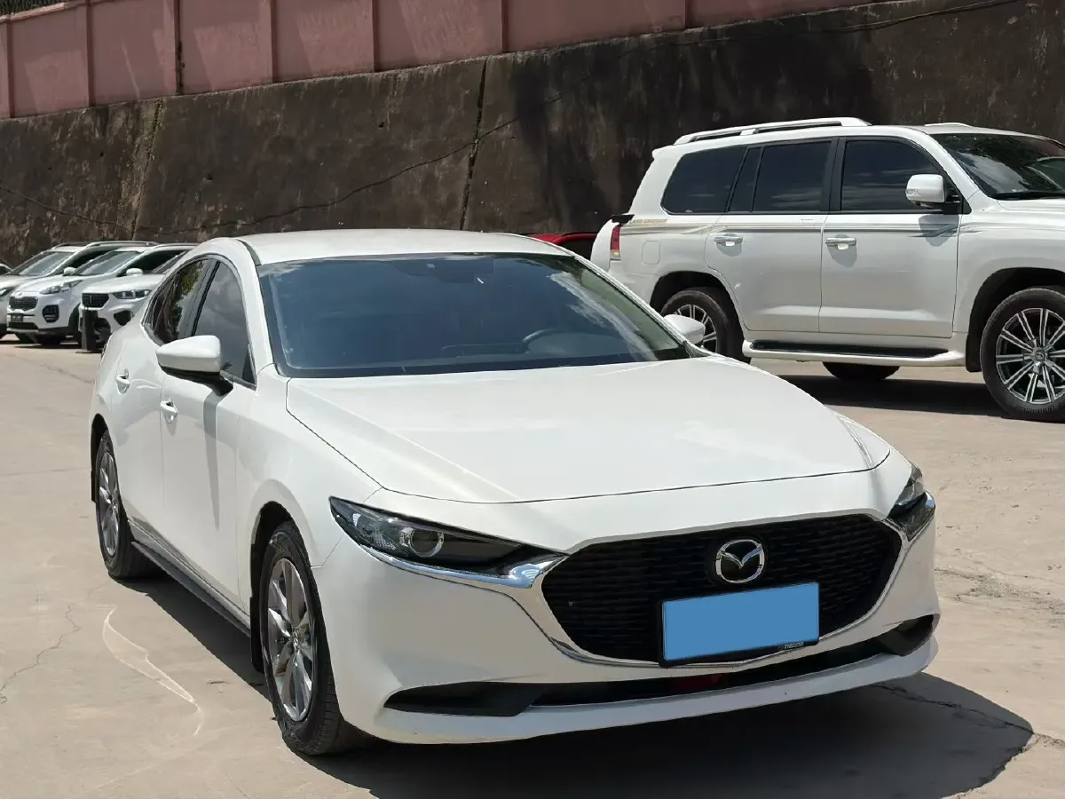 2020 Mazda 3 Axela 1.5L 117HP L4 6AT,autocango,china used car exporter,china ev exporter,chinese used car exporter,chinese used ev exporter