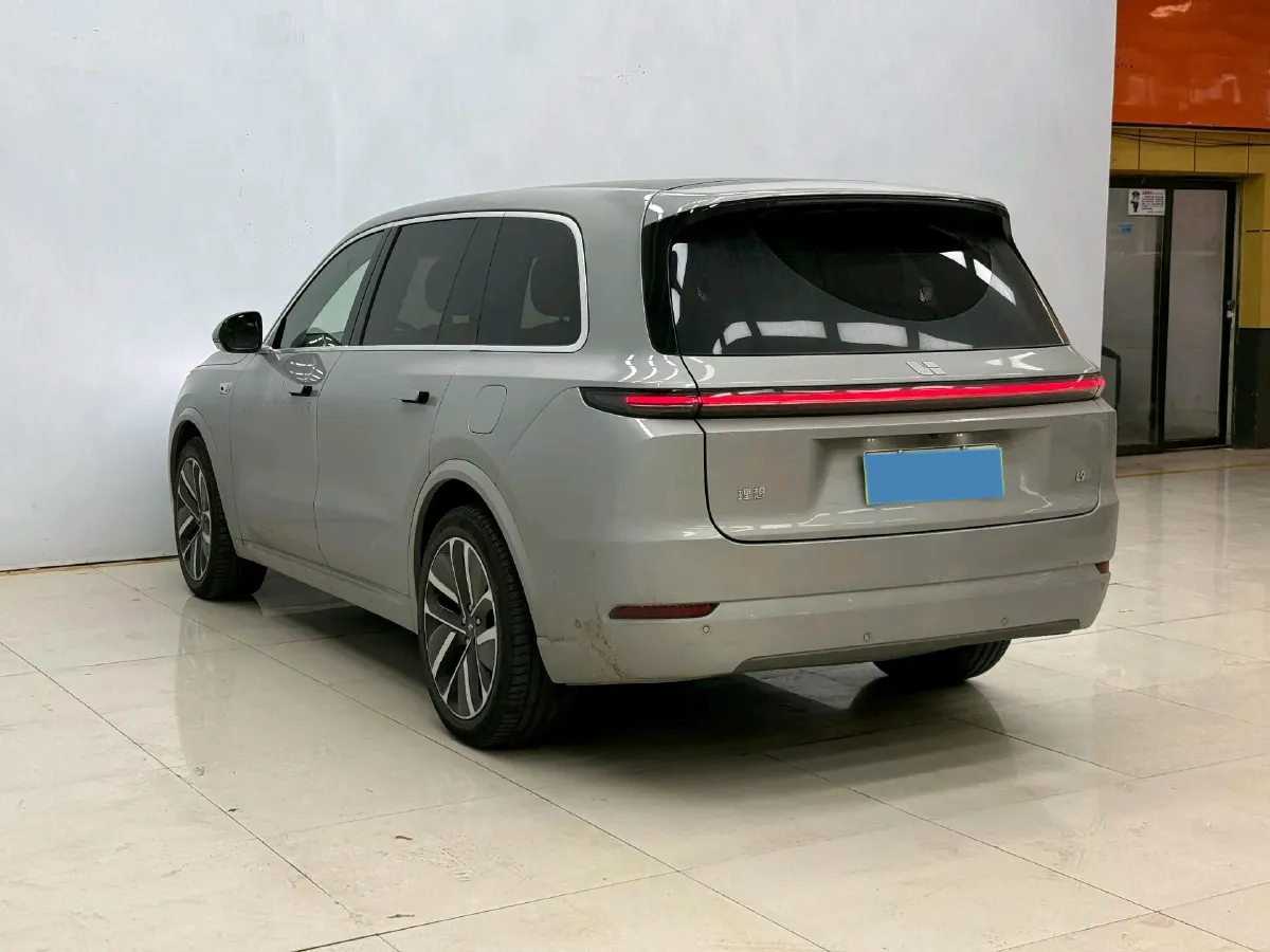 2023 Li L9 Range Extended 154HP REEV 42.6KWH,autocango,china used car exporter,china ev exporter,chinese used car exporter,chinese used ev exporter