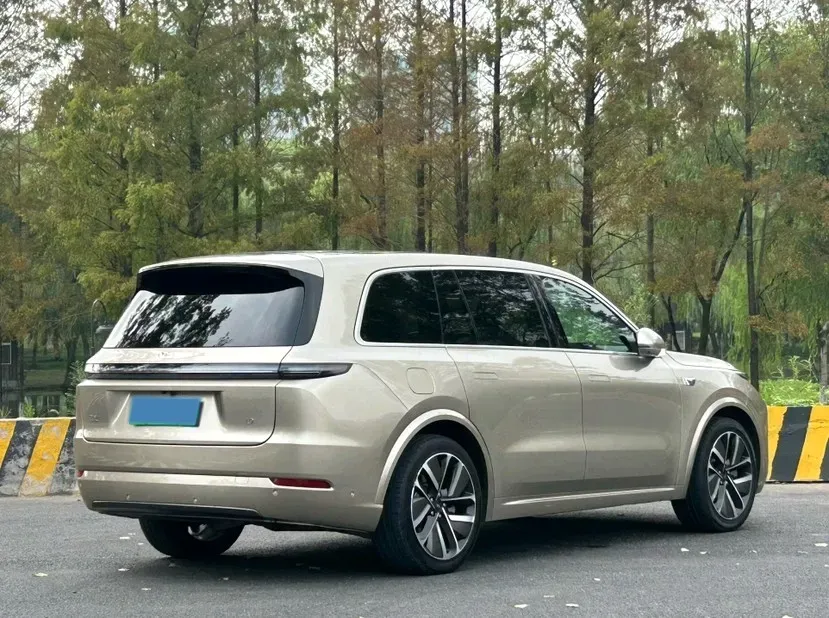 2023 Li L9 Range Extended 154HP REEV 42.6KWH,autocango,china used car exporter,china ev exporter,chinese used car exporter,chinese used ev exporter