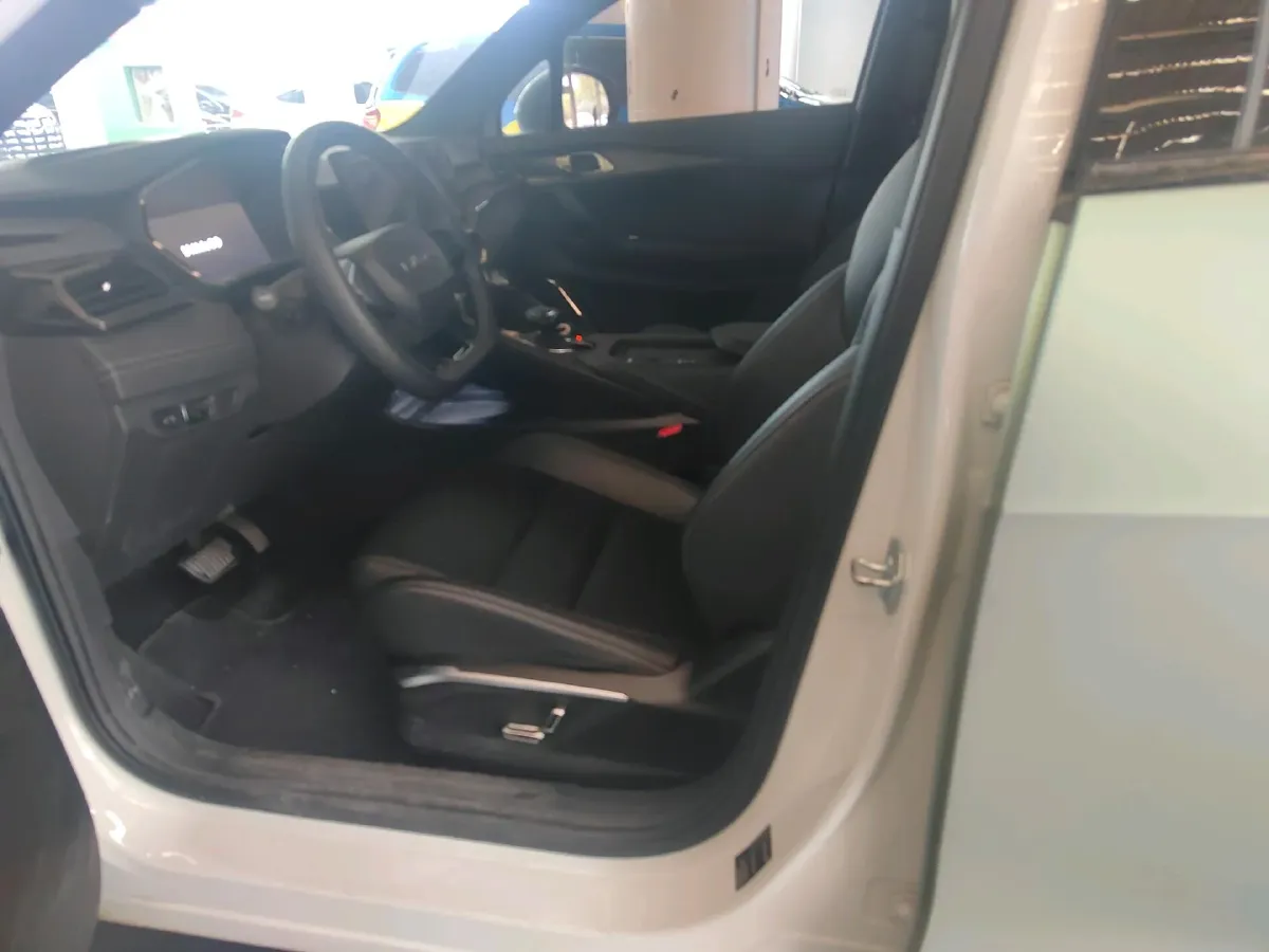 2023 LYNK&CO 06 1.5T 181HP L4 7DCT,autocango,china used car exporter,china ev exporter,chinese used car exporter,chinese used ev exporter