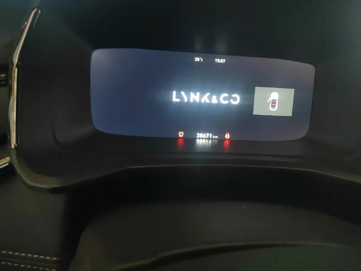 2023 LYNK&CO 06 1.5T 181HP L4 7DCT,autocango,china used car exporter,china ev exporter,chinese used car exporter,chinese used ev exporter