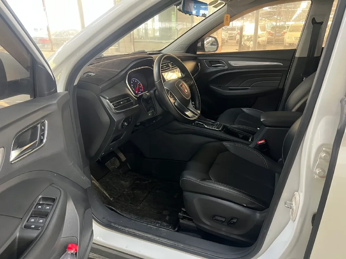 2018 HuangHai N3 2.4T 218HP L4 6AT,autocango,china used car exporter,china ev exporter,chinese used car exporter,chinese used ev exporter