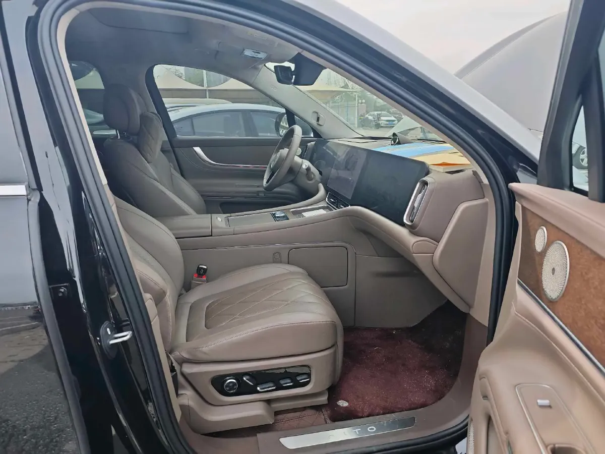 2024 AITO AITO M9 1.5T 152HP L4 REEV 42KWH,autocango,china used car exporter,china ev exporter,chinese used car exporter,chinese used ev exporter