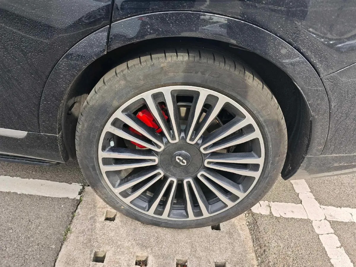 2024 AITO AITO M9 1.5T 152HP L4 REEV 42KWH,autocango,china used car exporter,china ev exporter,chinese used car exporter,chinese used ev exporter