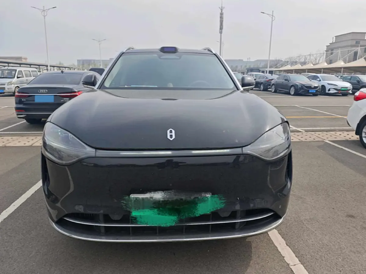 2024 AITO AITO M9 1.5T 152HP L4 REEV 42KWH,autocango,china used car exporter,china ev exporter,chinese used car exporter,chinese used ev exporter
