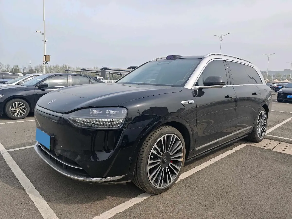 2024 AITO AITO M9 1.5T 152HP L4 REEV 42KWH,autocango,china used car exporter,china ev exporter,chinese used car exporter,chinese used ev exporter