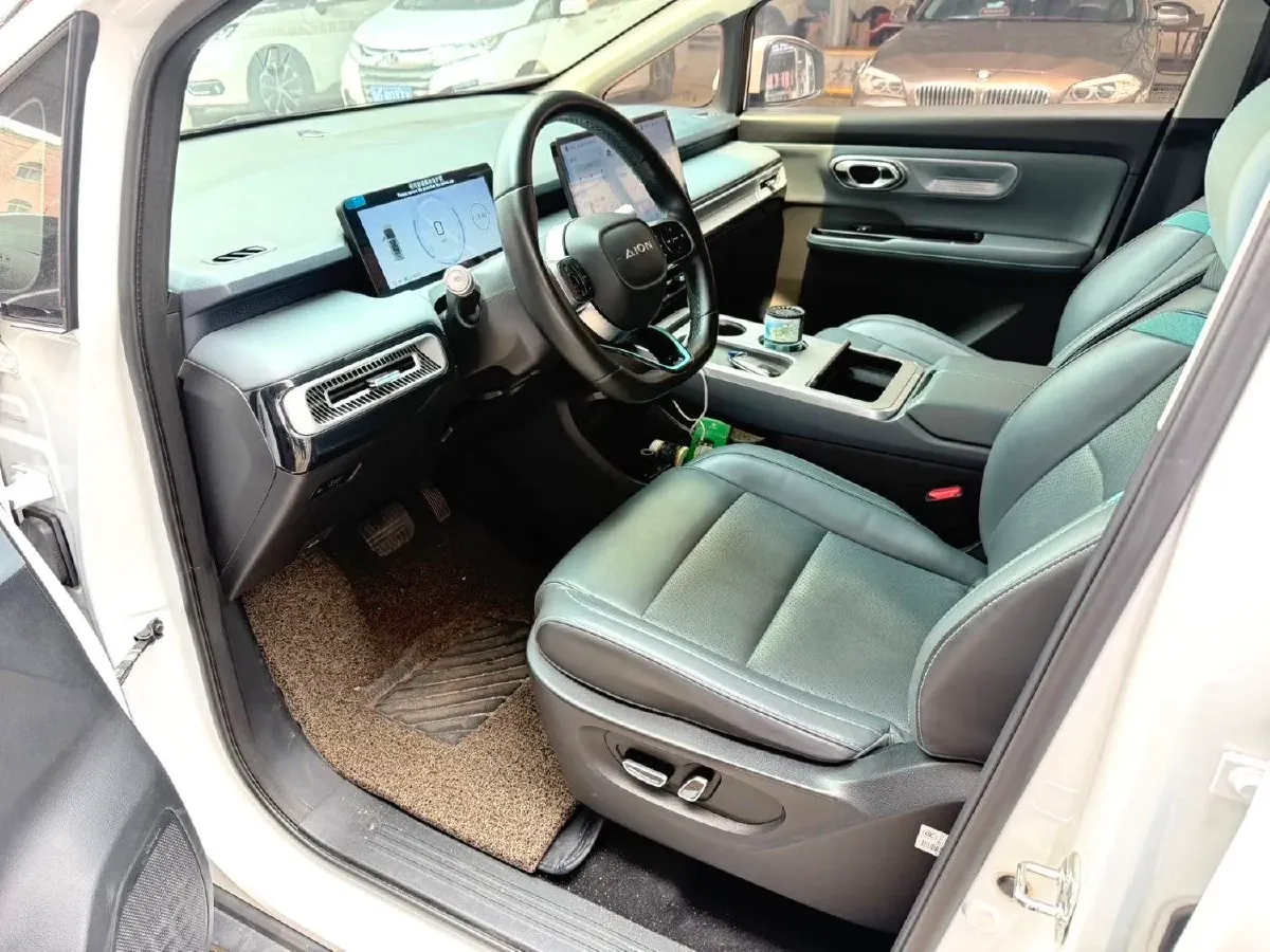 2023 MAXUS Interstellar 2.0T 143HP L4 6AT,autocango,china used car exporter,china ev exporter,chinese used car exporter,chinese used ev exporter