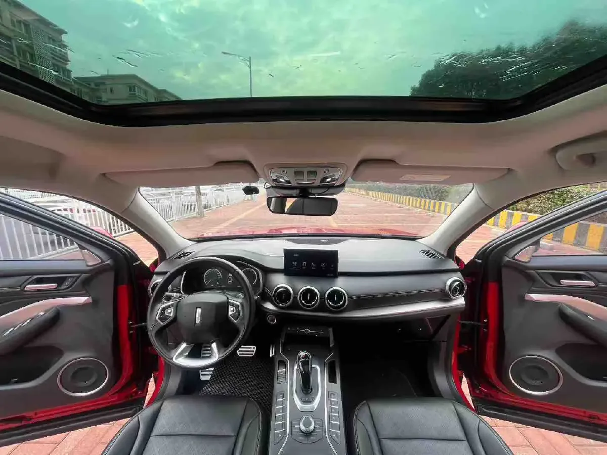 2019 WEY VV6 2.0T 224HP L4 7DCT,autocango,china used car exporter,china ev exporter,chinese used car exporter,chinese used ev exporter