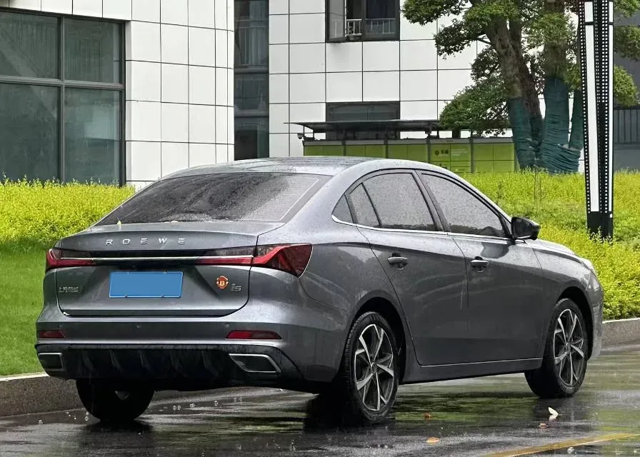 2023 Roewe i5 1.5L 129HP L4 CVT,autocango,china used car exporter,china ev exporter,chinese used car exporter,chinese used ev exporter