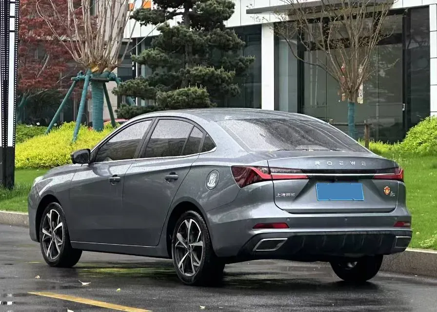 2023 Roewe i5 1.5L 129HP L4 CVT,autocango,china used car exporter,china ev exporter,chinese used car exporter,chinese used ev exporter