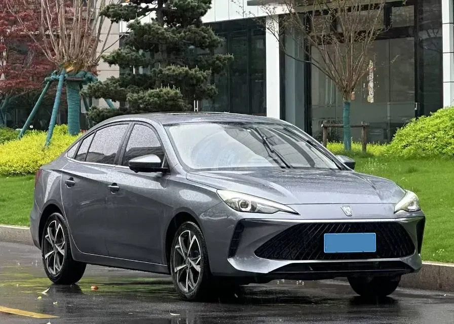 2023 Roewe i5 1.5L 129HP L4 CVT,autocango,china used car exporter,china ev exporter,chinese used car exporter,chinese used ev exporter