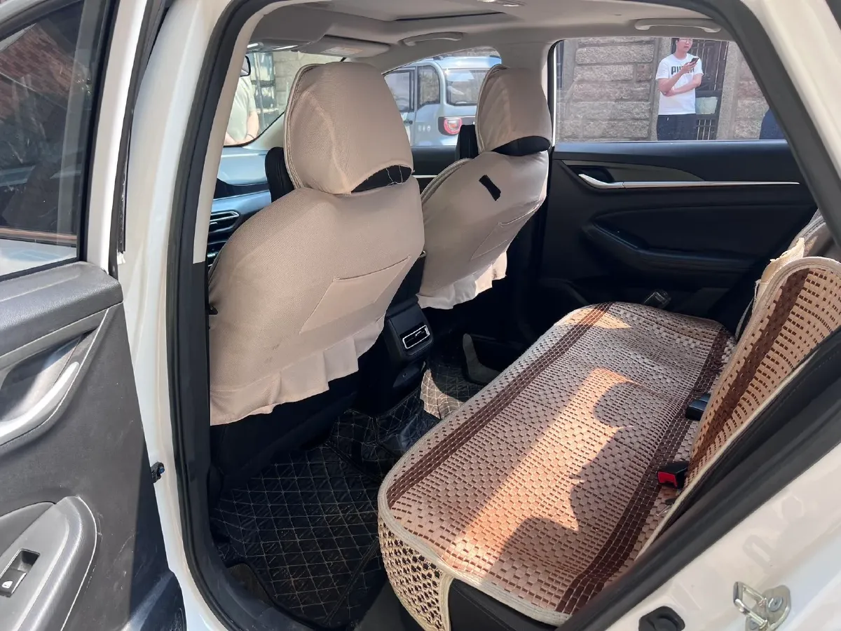 2022 ChangAn Eado 1.6L 128HP L4 CVT,autocango,china used car exporter,china ev exporter,chinese used car exporter,chinese used ev exporter