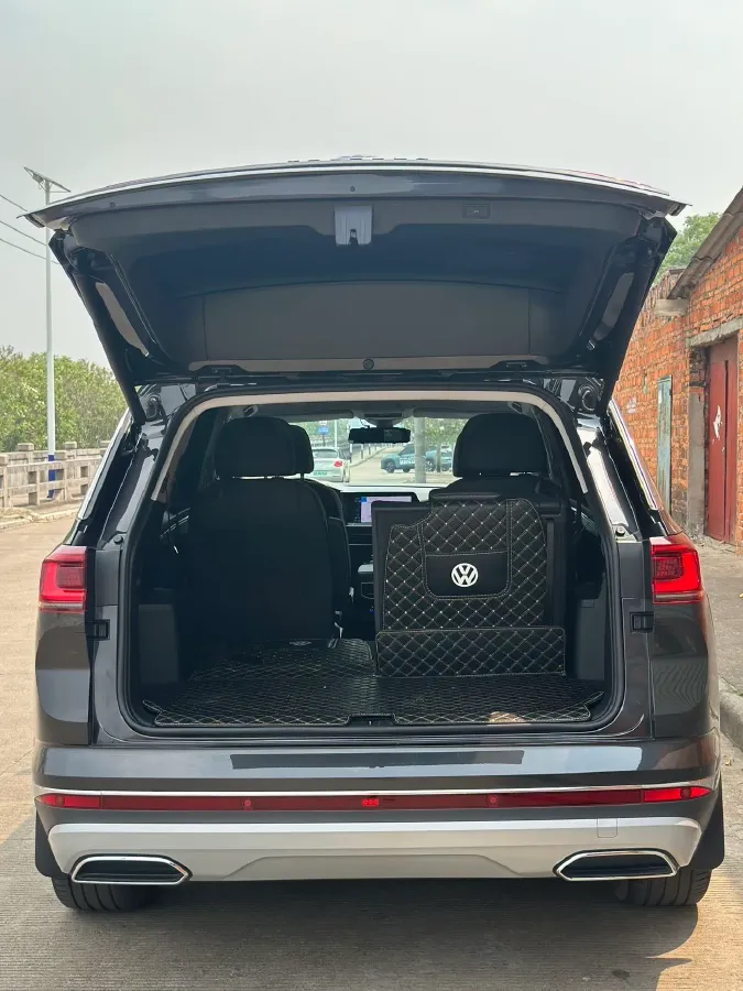 2024 Volkswagen Talagon 2.0T 220HP L4 7DCT,autocango,china used car exporter,china ev exporter,chinese used car exporter,chinese used ev exporter