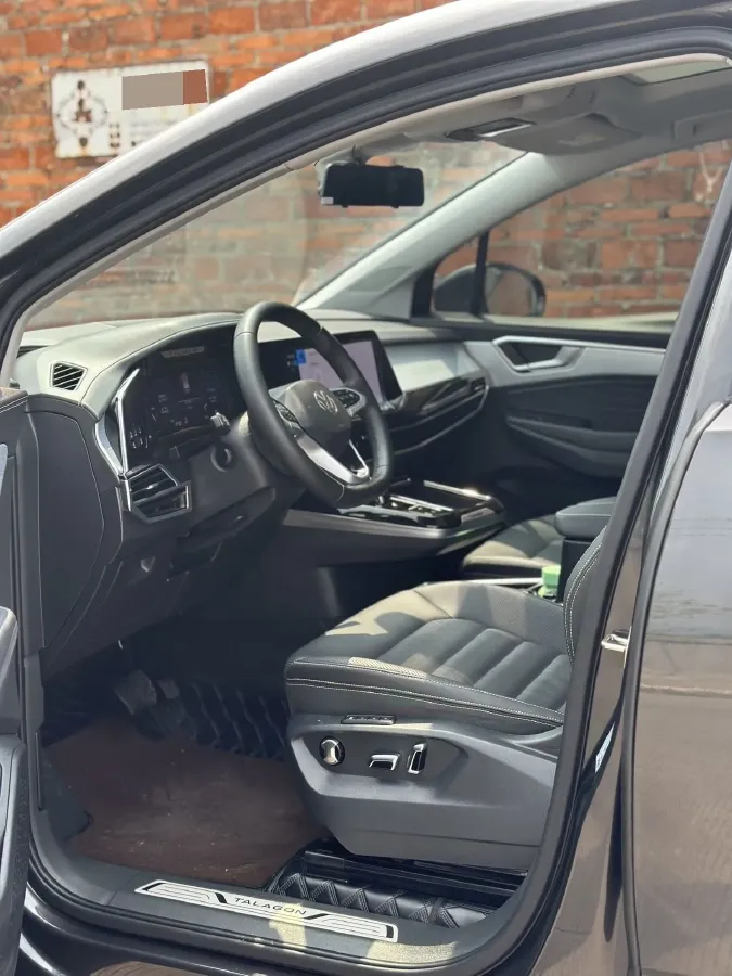 2024 Volkswagen Talagon 2.0T 220HP L4 7DCT,autocango,china used car exporter,china ev exporter,chinese used car exporter,chinese used ev exporter