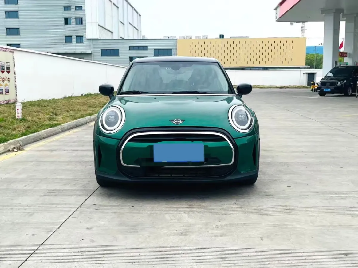 2022 MINI MINI 1.5T 136HP L3 7DCT,autocango,china used car exporter,china ev exporter,chinese used car exporter,chinese used ev exporter