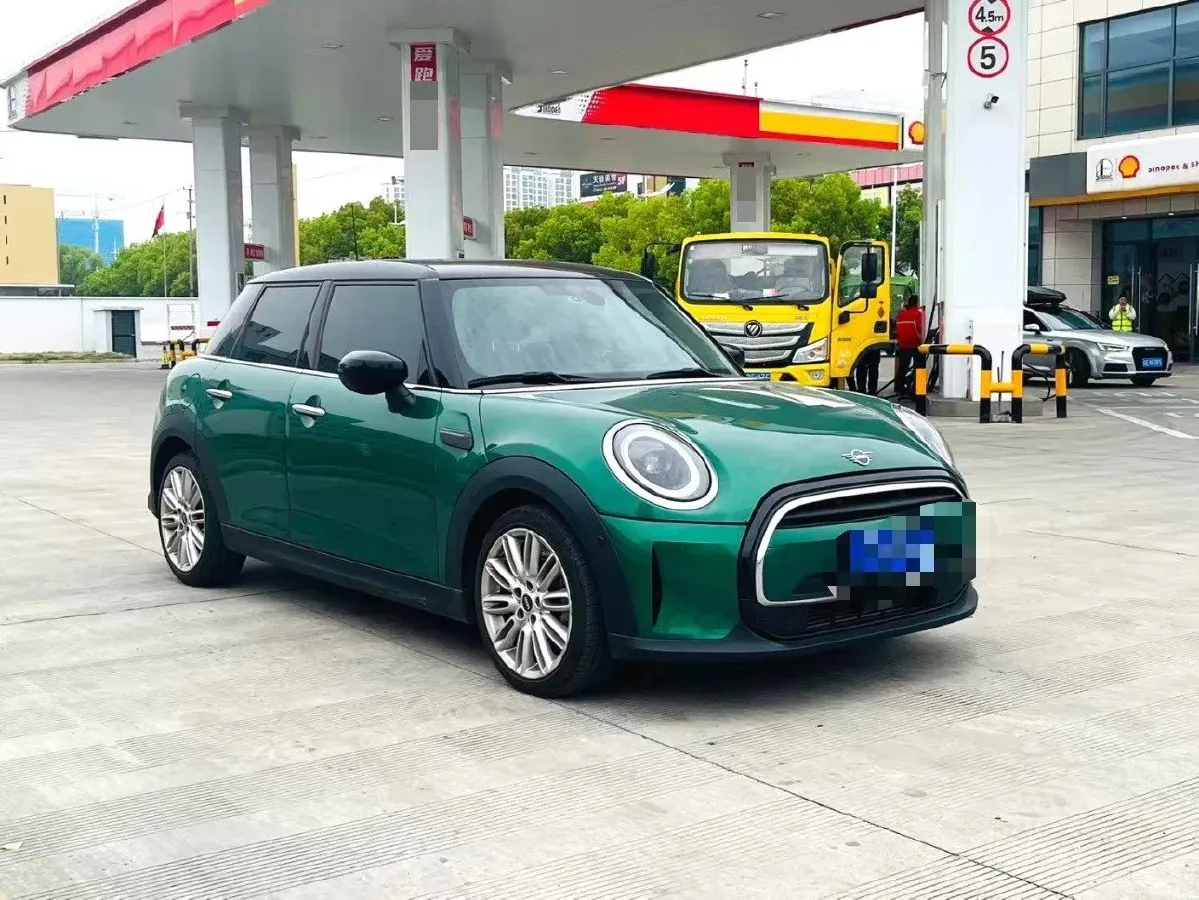 2022 MINI MINI 1.5T 136HP L3 7DCT,autocango,china used car exporter,china ev exporter,chinese used car exporter,chinese used ev exporter