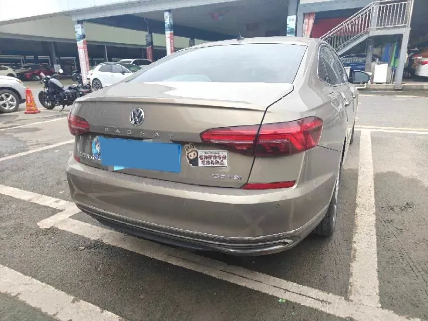 2019 Skoda Kodiak 2.0T 186HP L4 7DCT,autocango,china used car exporter,china ev exporter,chinese used car exporter,chinese used ev exporter