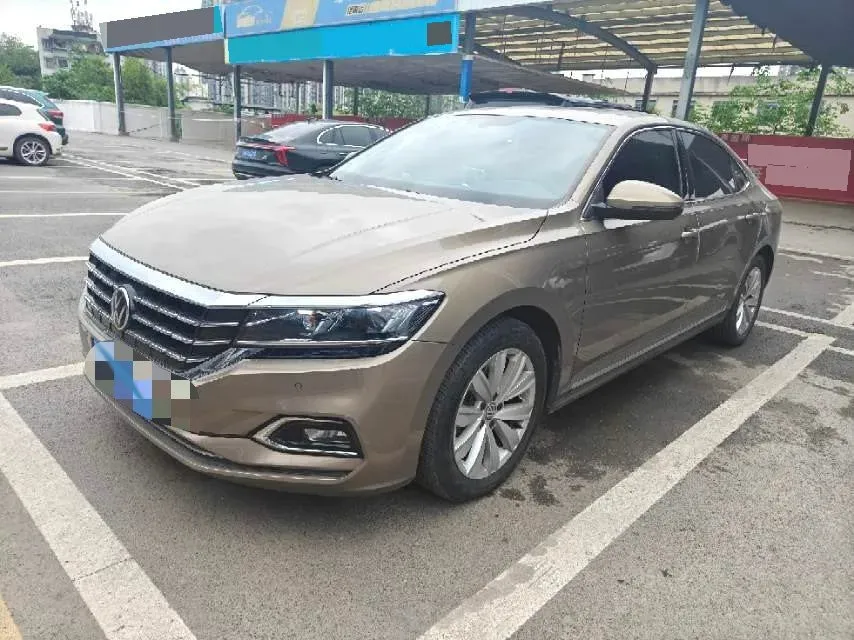 2019 Skoda Kodiak 2.0T 186HP L4 7DCT,autocango,china used car exporter,china ev exporter,chinese used car exporter,chinese used ev exporter