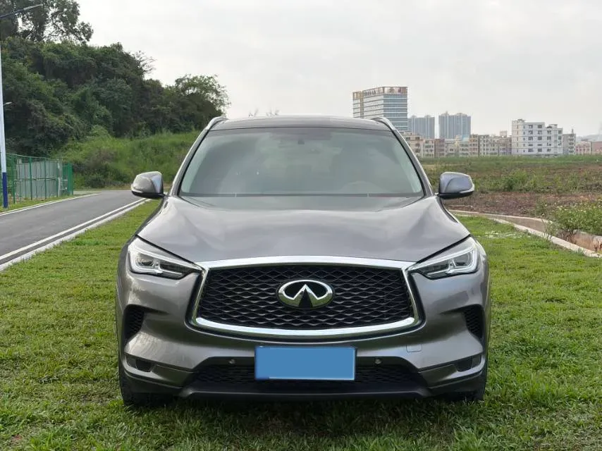 2020 Infiniti QX50 2.0T 245HP L4 CVT,autocango,china used car exporter,china ev exporter,chinese used car exporter,chinese used ev exporter