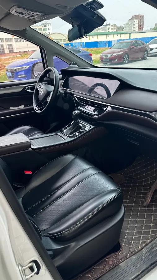 2021 GAC Trumpchi M6 1.5T 169HP L4 7DCT,autocango,china used car exporter,china ev exporter,chinese used car exporter,chinese used ev exporter