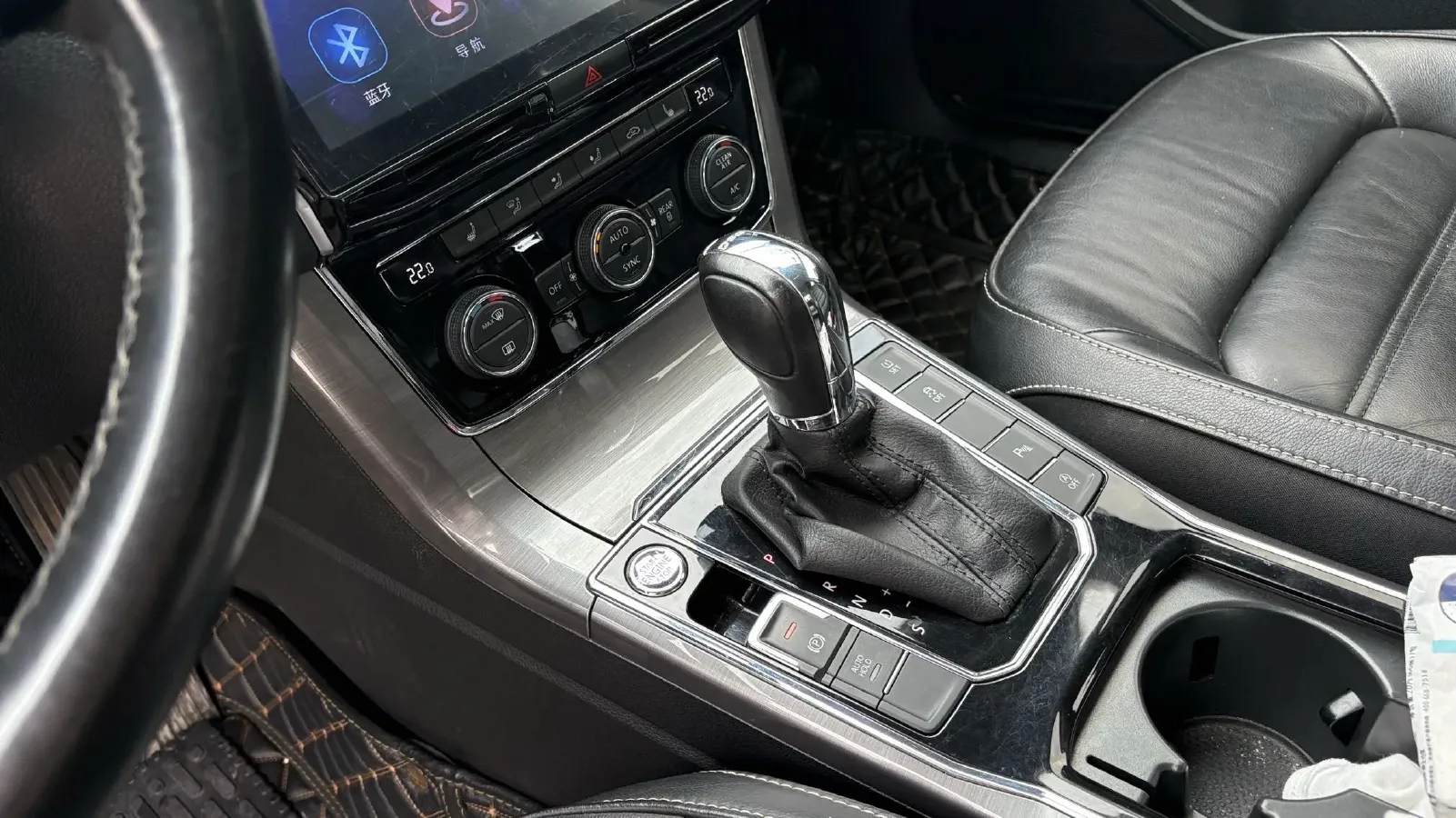 2017 Volkswagen Passat 1.8T 180HP L4 7DCT,autocango,china used car exporter,china ev exporter,chinese used car exporter,chinese used ev exporter