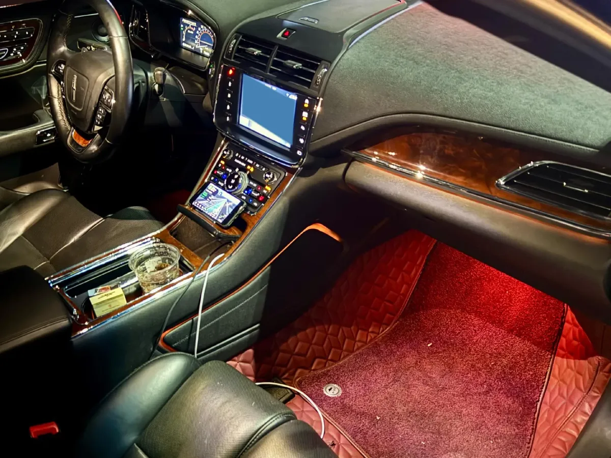 2019 Mercedes-Benz C Class 1.5T 184HP L4 9AT,autocango,china used car exporter,china ev exporter,chinese used car exporter,chinese used ev exporter