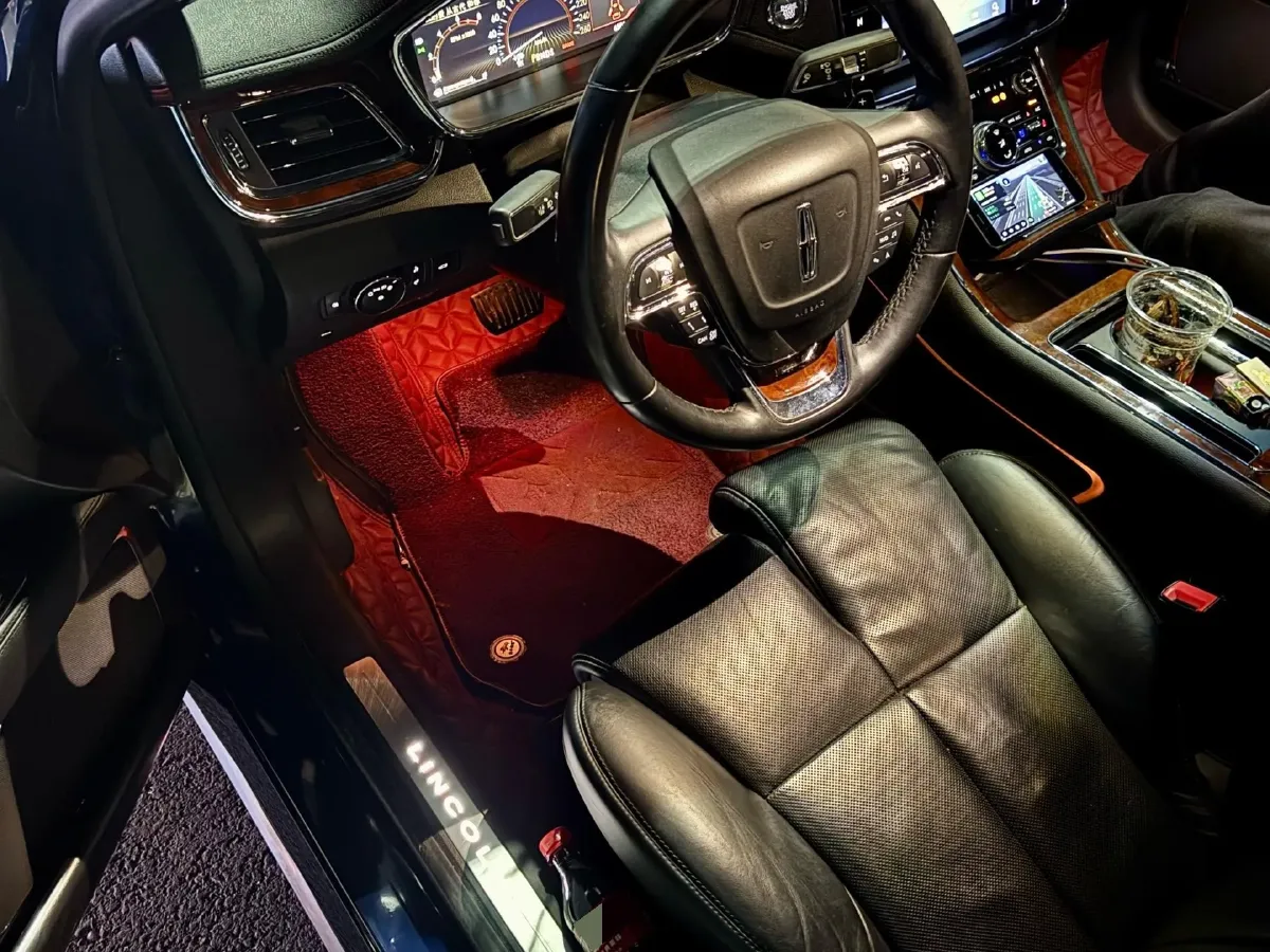 2019 Mercedes-Benz C Class 1.5T 184HP L4 9AT,autocango,china used car exporter,china ev exporter,chinese used car exporter,chinese used ev exporter