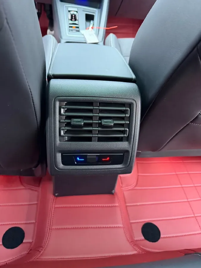 2023 Volkswagen Golf 1.4T 150HP L4 7DCT,autocango,china used car exporter,china ev exporter,chinese used car exporter,chinese used ev exporter