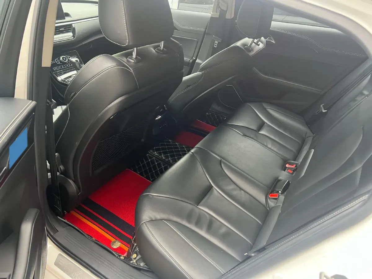 2019 HongQi H5 1.8T 180HP L4 6AT,autocango,china used car exporter,china ev exporter,chinese used car exporter,chinese used ev exporter