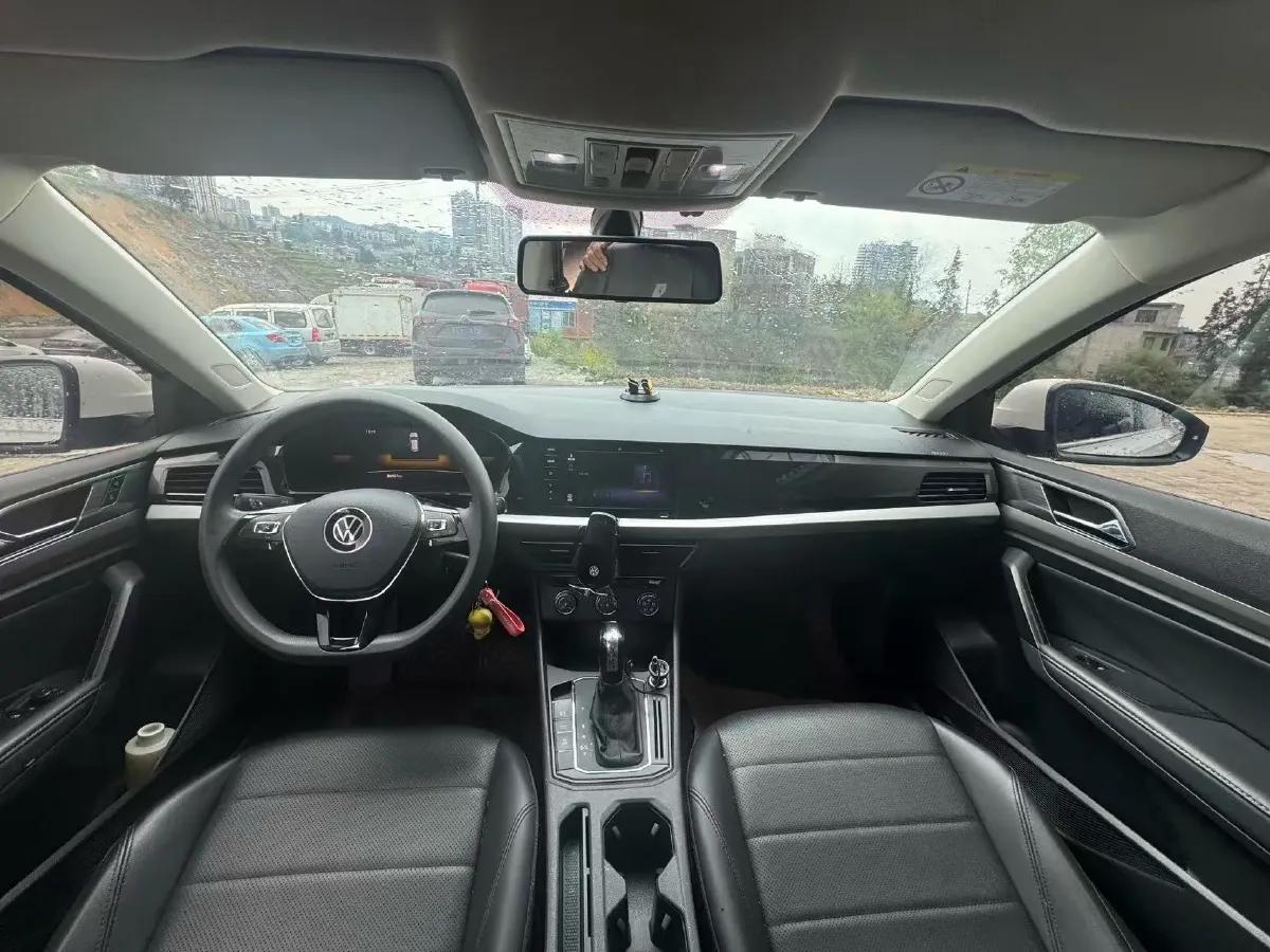 2021 Volkswagen Lavida 1.5L 113HP L4 6AT,autocango,china used car exporter,china ev exporter,chinese used car exporter,chinese used ev exporter