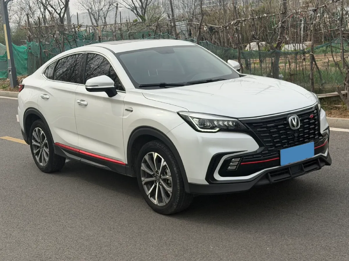 2021 ChangAn CS85 Coupe 1.5T 178HP L4 7DCT,autocango,china used car exporter,china ev exporter,chinese used car exporter,chinese used ev exporter
