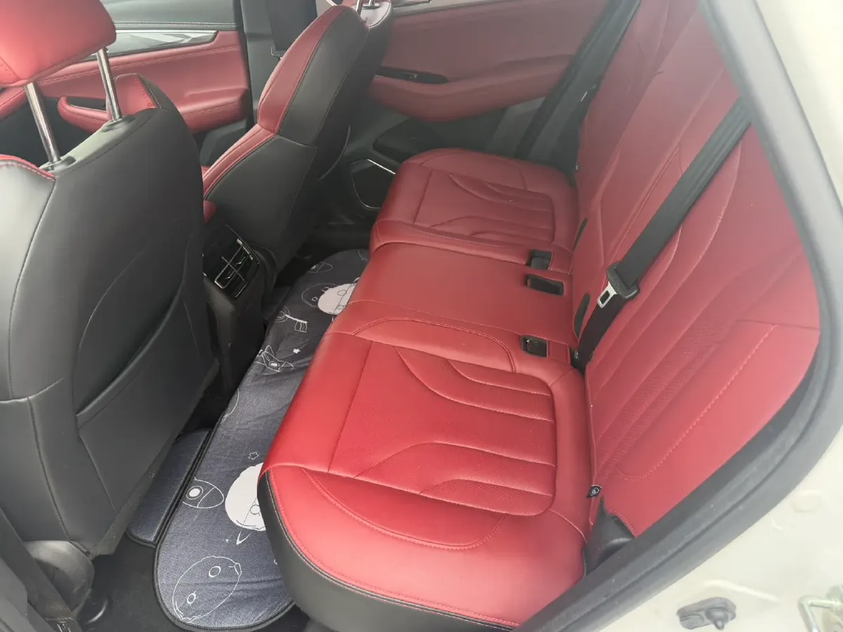 2021 ChangAn CS85 Coupe 1.5T 178HP L4 7DCT,autocango,china used car exporter,china ev exporter,chinese used car exporter,chinese used ev exporter