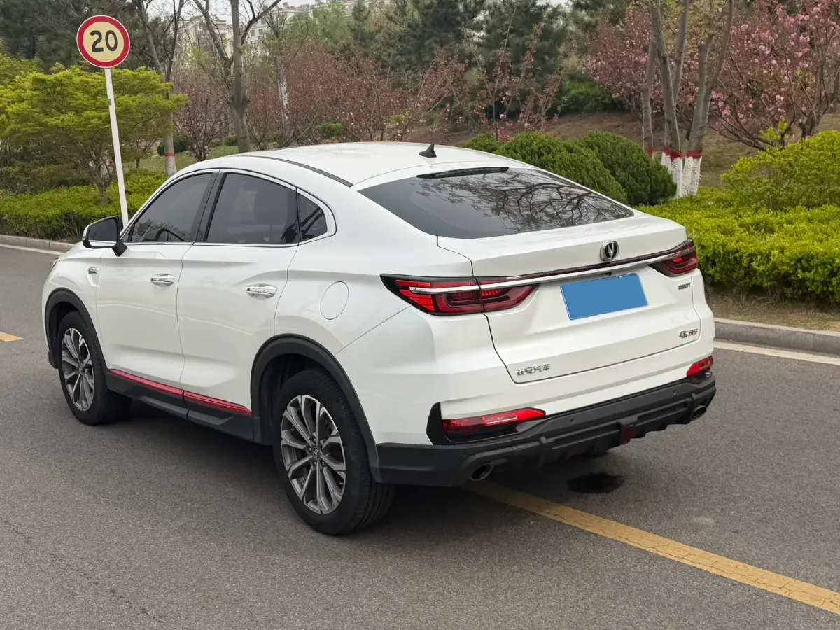 2021 ChangAn CS85 Coupe 1.5T 178HP L4 7DCT,autocango,china used car exporter,china ev exporter,chinese used car exporter,chinese used ev exporter