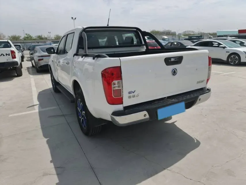 2023 Dongfeng RuiQi 6 BEV 77.28KWH,autocango,china used car exporter,china ev exporter,chinese used car exporter,chinese used ev exporter