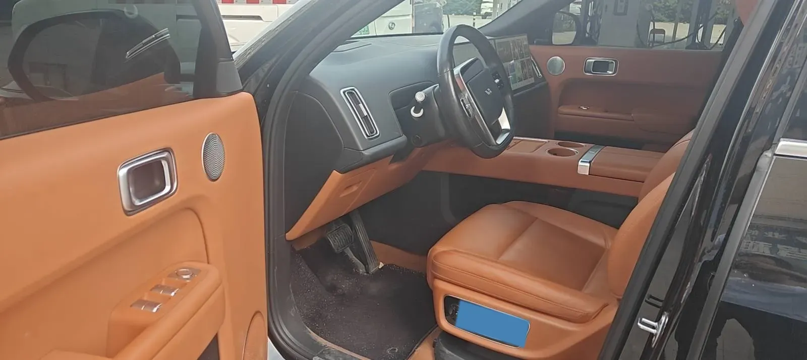 2024 Land Rover Range Rover Evoque 1.5T 200HP L3 8AT PHEV 15.5KWH,autocango,china used car exporter,china ev exporter,chinese used car exporter,chinese used ev exporter