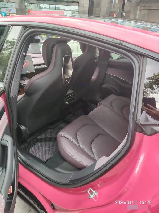 2024 MI SU7 BEV 73.6KWH,autocango,china used car exporter,china ev exporter,chinese used car exporter,chinese used ev exporter