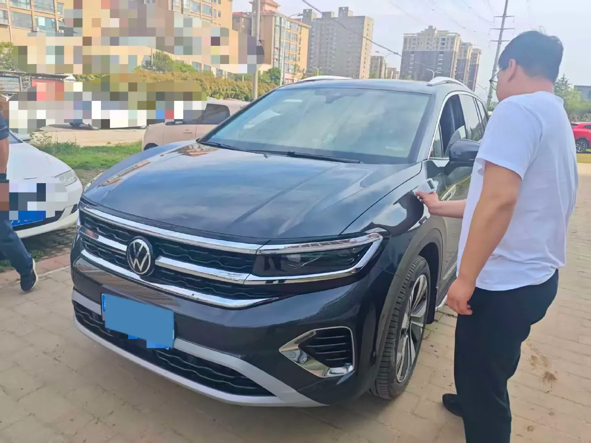 2023 Volkswagen Talagon 2.0T 220HP L4 7DCT,autocango,china used car exporter,china ev exporter,chinese used car exporter,chinese used ev exporter