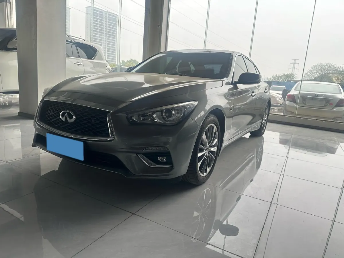 2021 Infiniti Q50L 2.0T 211HP L4 7AT,autocango,china used car exporter,china ev exporter,chinese used car exporter,chinese used ev exporter