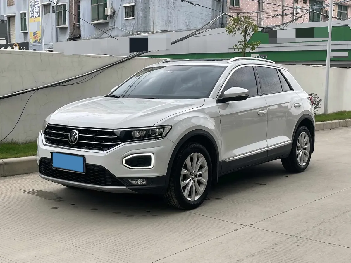 2022 Volkswagen T-Roc 1.4T 150HP L4 7DCT,autocango,china used car exporter,china ev exporter,chinese used car exporter,chinese used ev exporter