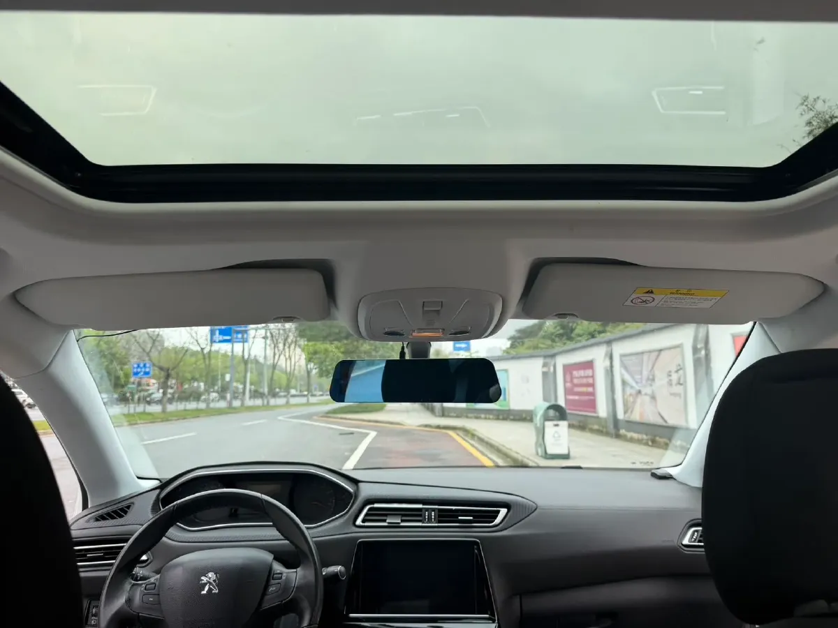 2018 Peugeot 308 1.6L 117HP L4 6AT,autocango,china used car exporter,china ev exporter,chinese used car exporter,chinese used ev exporter