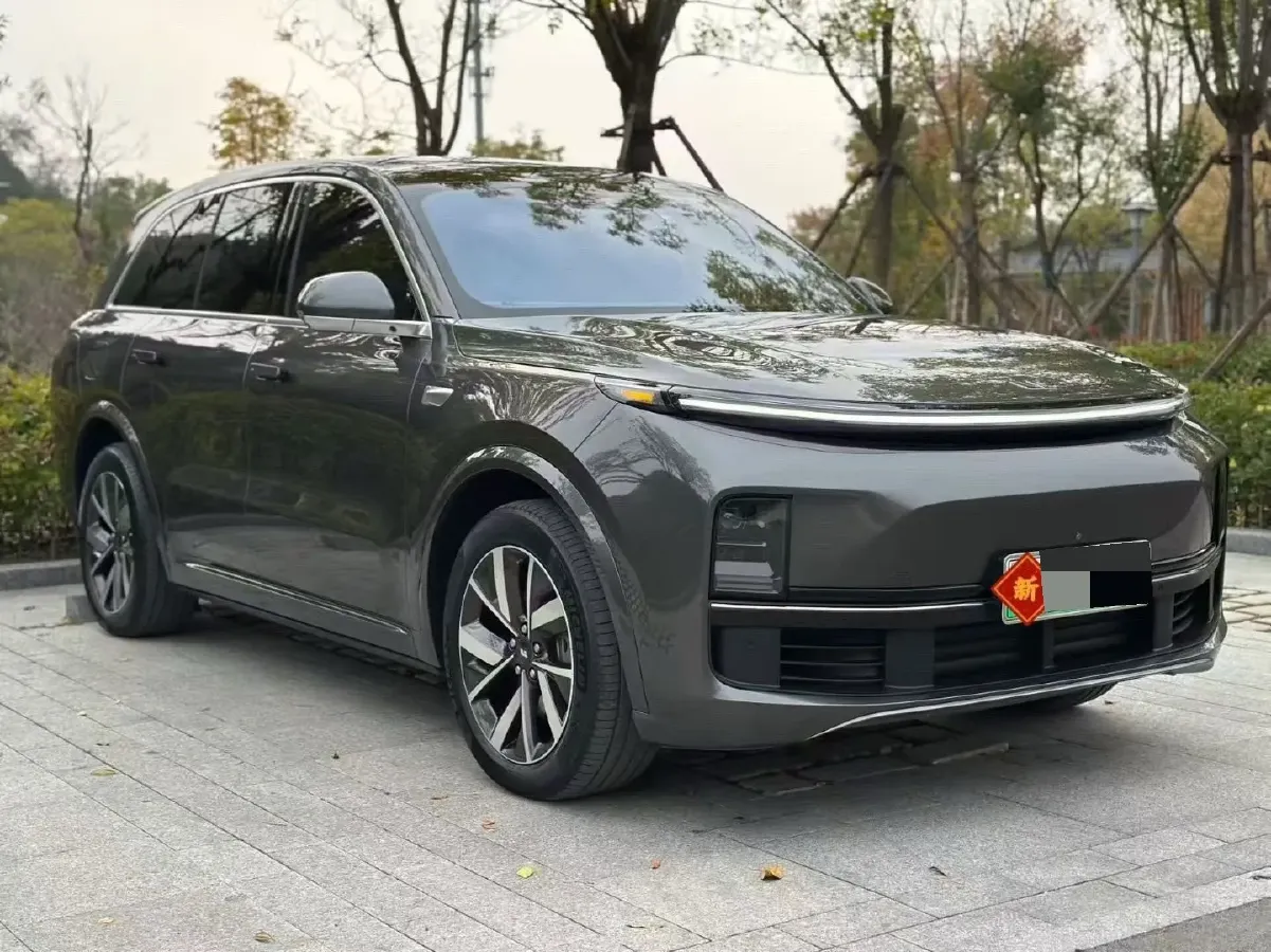 2023 Li L8 Range Extended 154HP REEV 40.9KWH,autocango,china used car exporter,china ev exporter,chinese used car exporter,chinese used ev exporter