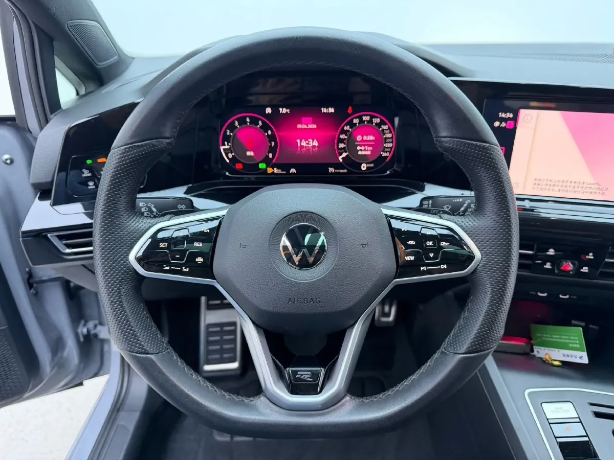 2023 Volkswagen Golf 1.4T 150HP L4 7DCT,autocango,china used car exporter,china ev exporter,chinese used car exporter,chinese used ev exporter