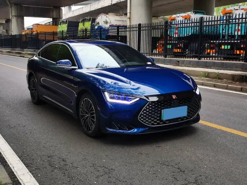 2022 Volkswagen Tiguan L 2.0T 186HP L4 7DCT,autocango,china used car exporter,china ev exporter,chinese used car exporter,chinese used ev exporter