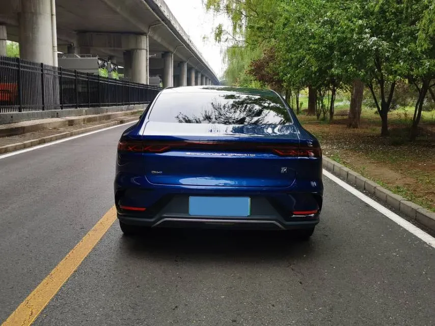 2022 Volkswagen Tiguan L 2.0T 186HP L4 7DCT,autocango,china used car exporter,china ev exporter,chinese used car exporter,chinese used ev exporter