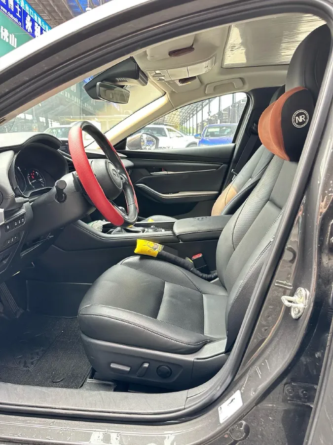 2022 Mazda 3 Axela 2.0L 158HP L4 6AT,autocango,china used car exporter,china ev exporter,chinese used car exporter,chinese used ev exporter