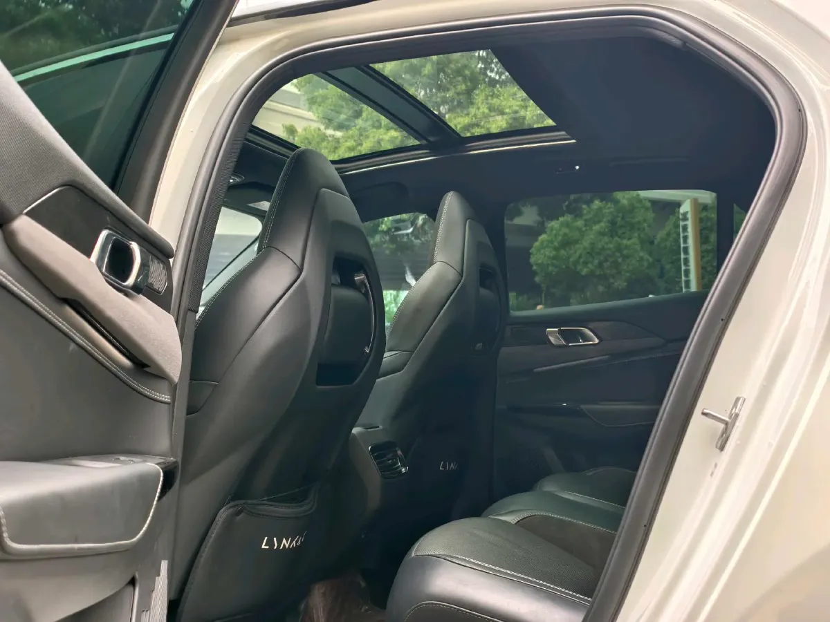 2022 LYNK&CO 03 1.5T 180HP L3 7DCT,autocango,china used car exporter,china ev exporter,chinese used car exporter,chinese used ev exporter