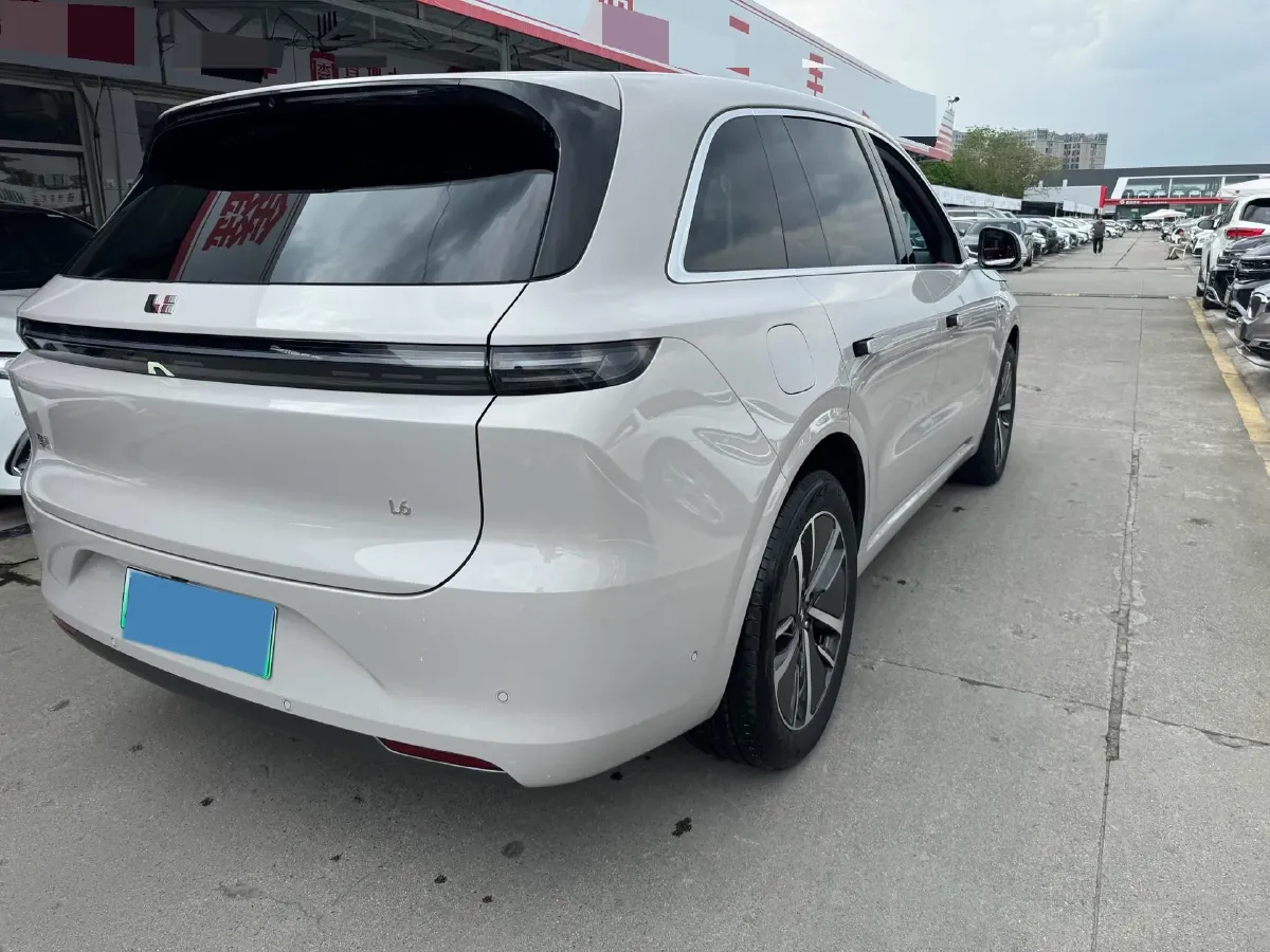 2024 Li L6 Range Extended 154HP L4 REEV 36.8KWH,autocango,china used car exporter,china ev exporter,chinese used car exporter,chinese used ev exporter